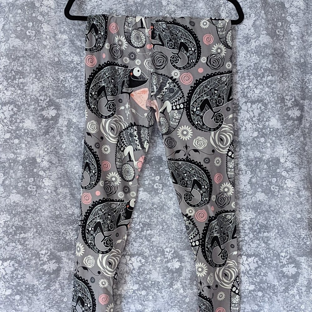 Gray, black, pink chameleon leggings